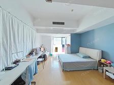 海尚壹品朝南一居室,满足三口之家,价格可谈,看房方便。