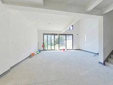 双湖板块世茂铜雀台龙胤系别墅业主出国诚意出售有钥匙看房方便