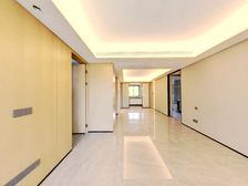 荣安文澜望庄150平,南侧有平台可利用,精装4房2卫采光好