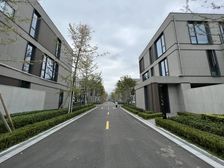 长兴路地铁 云谷中心独幢别墅办公850平利用率百分百