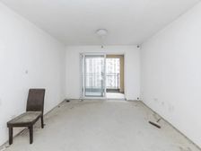 高铁新城 建发中泱天成 三室两厅两卫 边户好楼层