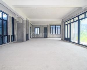 中式大宅 花园1100平 实用面积1500平 六车位