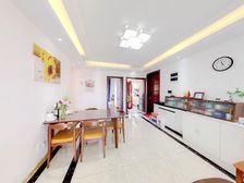 寰宇天下二期.七中旁次新小区 边套中层 精装远离高架