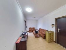 骏景花园 2 房 74 方