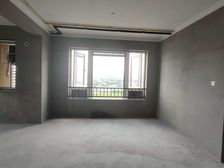 新东城阳光苑3室2厅2卫南朝向238.0万元/套出售