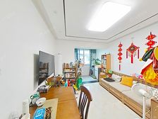 送阁楼,送露台,业主自住装修,看好可以谈,诚心置换