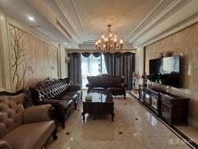 维科东院5室2厅3卫南朝向598.0万元/套出售