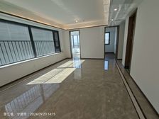 保利天悦三期4室2厅2卫南朝向310.0万元/套出售