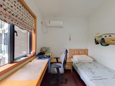 中河品质小区,标准3房2厅,配套齐全,闹中取静。