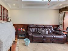 想要买楼上楼下两层的你看过来哦,楼下动区,楼上静区