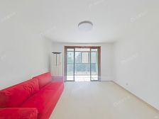 08年商品房,新出大一房,满五年税费少,中间楼层位置好