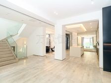 J户型把边户型,400平米南绿地,格局方正,无遮挡