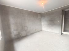 东湖瑞景3房南向毛坯 户型方正真实好房