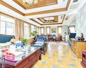 海淀区独栋别墅 3个车位 6居室 仅契税