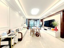 正南凯利海华府4室2厅精装修