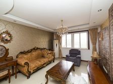 单价低!水晶城 3室2厅 精装修保养好 中层采光好 有钥匙