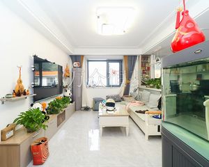 温泉花园 3层 新装2居2卫 南北通透价格可大谈