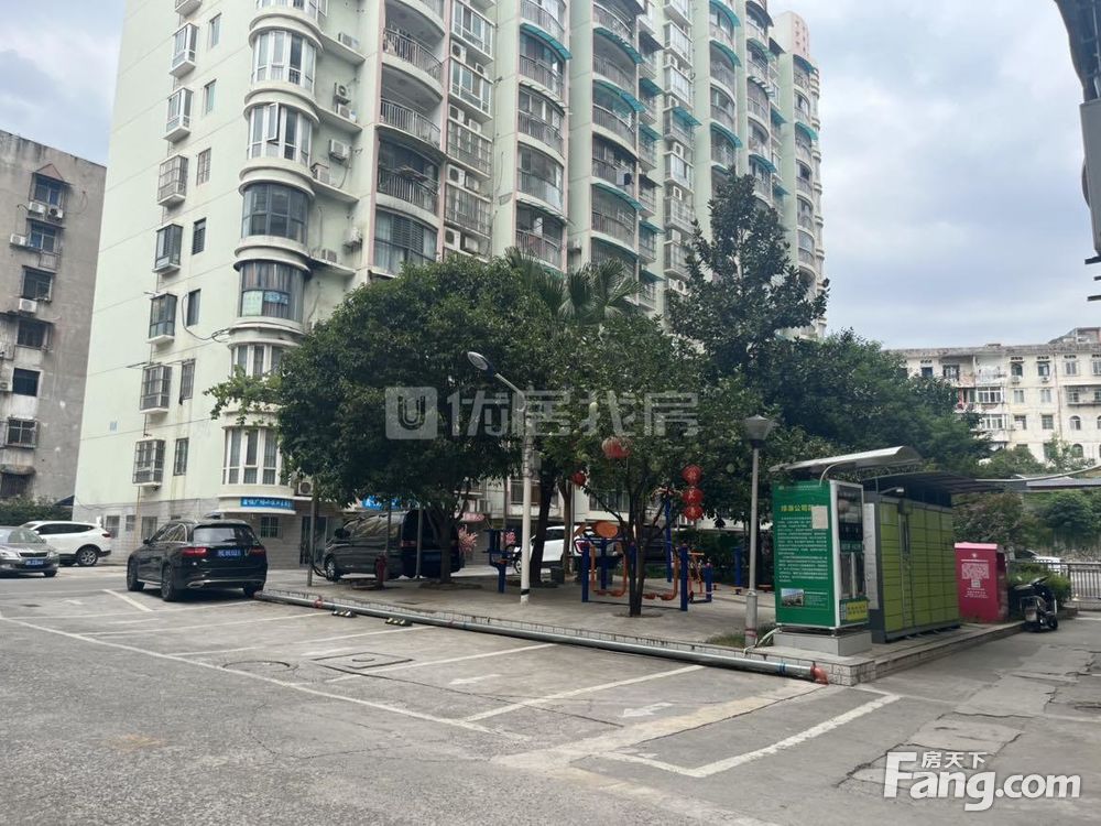 小区相关图