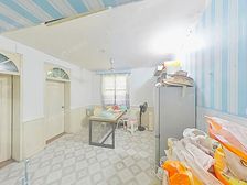 姑苏市区寒山寺旁三元三村一楼带院子诚售近D铁,低楼层出行方便