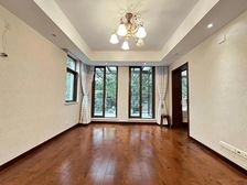 梅陇板块!银都名墅五期尾盘交付!2012年竣工!市区