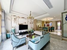 正南陆家嘴红醍半岛4室3厅精装修