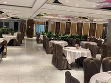 东风中路裙楼商业.地铁口.豪华装修免顶手