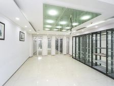 全明户型 方正四居室 有钥匙随时可以看房 只有契税