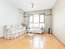 华贸城板楼小三居,明厨明卫,满五,可谈!!