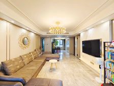 新挂牌玉成家园中间好楼层,业主换了新房子随时可以安排看房