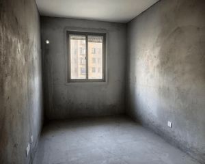 急售君悦蓝庭 毛坯三房 名泽园万科城市之光旁随时看价格好谈