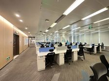 金融城保利金融大都汇整层出租24空调 互联网装修大工区