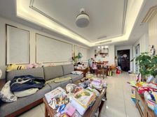 海亮香榭里精装3房,2号线边上,全天采光 视野好 出行方便