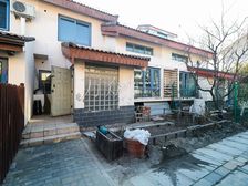 温泉入户集中供暖!物业1.9!南北绿地南北双入户!有钥匙