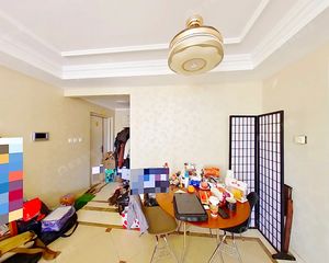 开发商精装修 首开常青藤四期 洋房社区 三号线600米方便看