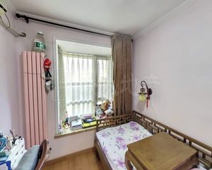 风景club3室2厅 普装