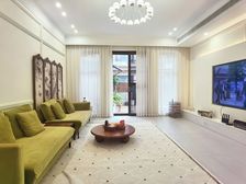 巴南区 东海定南山 六房 350万