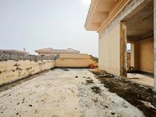 层层带露台 带车位 (土建已完成) 上叠别墅带大露台