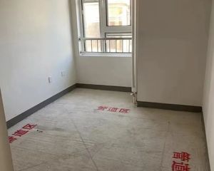 百万庄橘园 电梯新板楼三居820万元