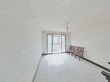 一楼送院子,位置安静,南北通透,满五税少,诚意出售,看房便利