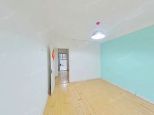 店长力荐!诚意出售,房东急用钱,低楼层,爬楼不累,南北直通