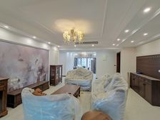 南北通透 裕鸿世界港丽宫 4室2厅 精装修