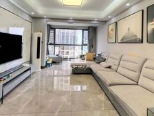 万达茂御江国际 4房2厅100万