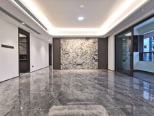 南岸区 长嘉汇朗峯南区 四房 288万