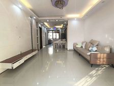 南北通透 凤岭山语城 3室2厅 精装修