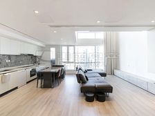 新上!三期两居loft户型,二次精装修,高楼层。