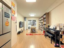 万科魅力花园经典4房,房东急售 朝南户型 此房一套!