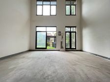 降价急售 渝北江湾联排大端户可看江 带大花园180