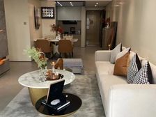 樊城卧龙大道月亮湾旁人和江玥府98万买125平大三室江景洋房