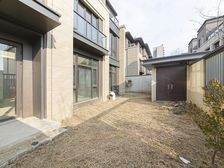 太湖院子 联排边户 稀缺大院子 无遮挡特价急卖