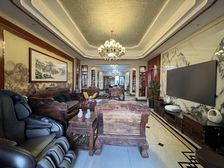 凤岭北荣和公园尊府 豪装大平层 双天桃 诚心出售 价格可刀